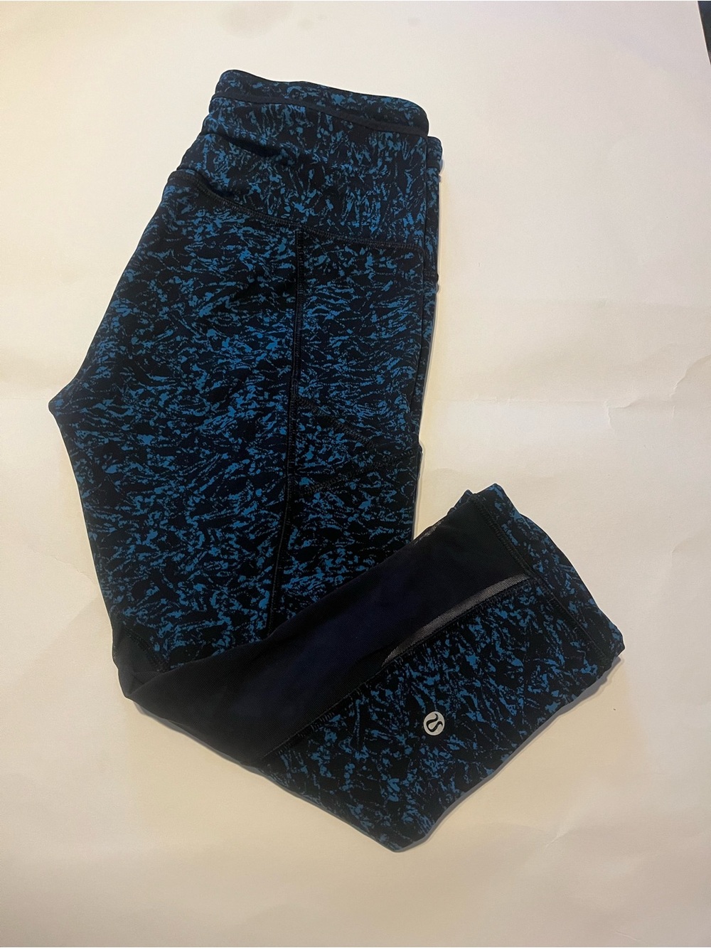 lululemon athletica Black & Blue Patterned Leggings
